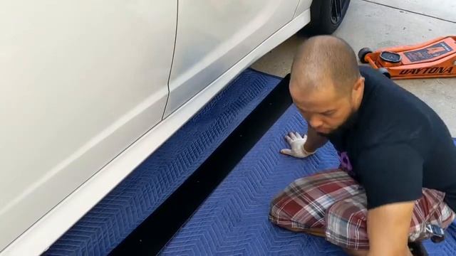 How to install side Skirts 15-20 Dodge Charger смотреть онлайн