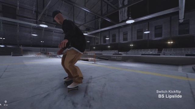 Streets + Creature Hangar смотреть онлайн