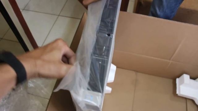 Unboxing HP Proliant Server DL 360 Gen9 смотреть онлайн