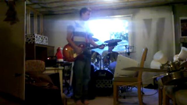 Boulevard Of Broken Dreams (Drum and guitar cover смотреть онлайн