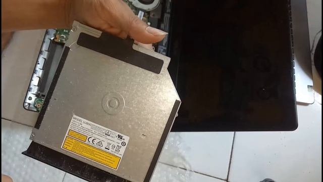 Cara bongkar laptop asus x550z смотреть онлайн