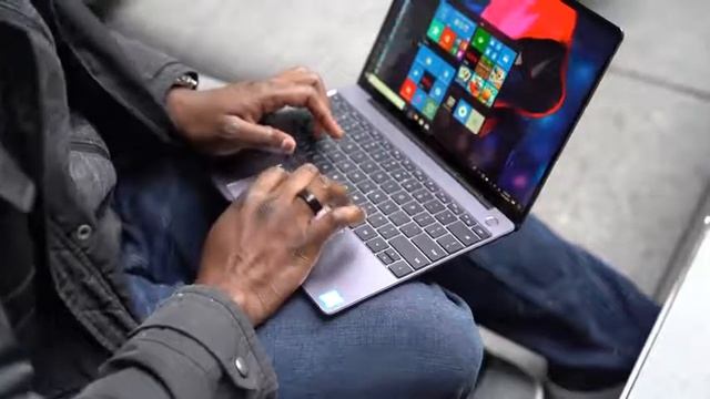 Huawei Matebook 13 Hands on смотреть онлайн