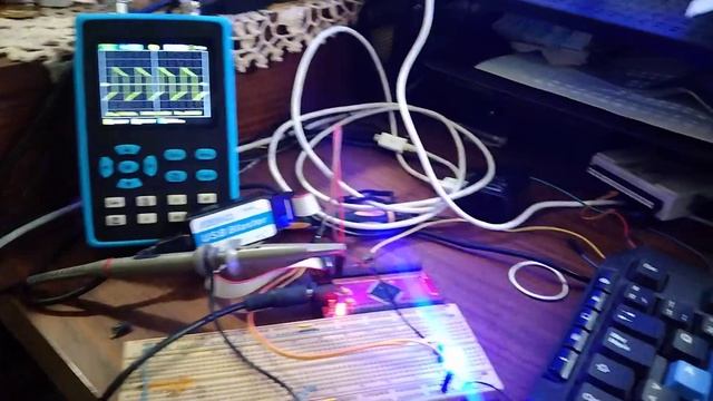 Altera Max II. Blink led with Quartus Prime Lite смотреть онлайн