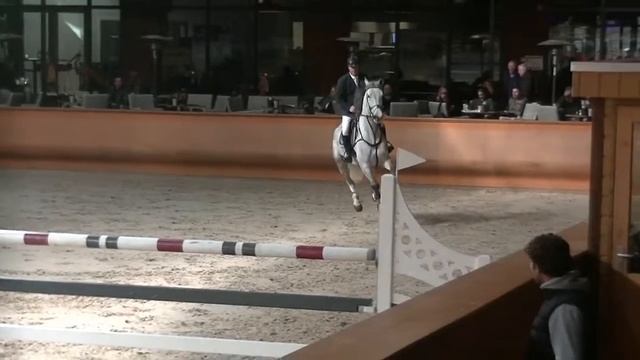 For Sale ; Lolita , Cento x Cassini 2011 смотреть онлайн