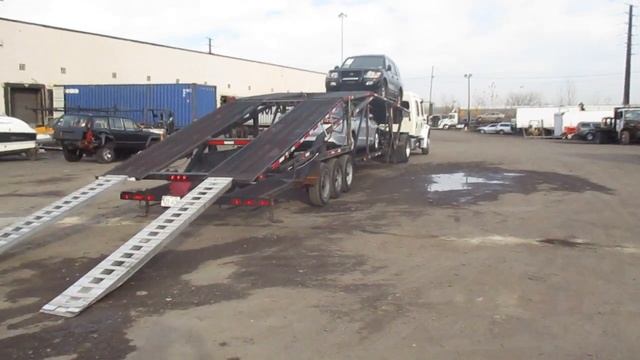 Grand Cherokee Car unloading, разгрузка автомобиля смотреть онлайн
