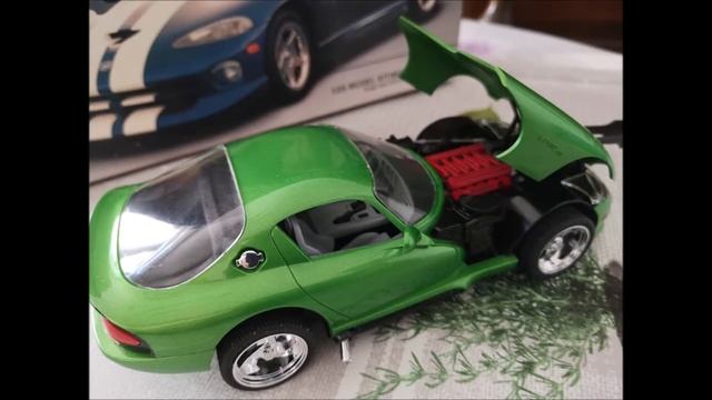 dodge viper GTS coupe - amt 1/25 - part 4 fini смотреть онлайн