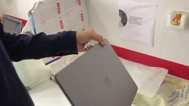 Mac Book Pro 2019 (Unboxing) смотреть онлайн