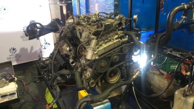 Проверка давления масла в двигателе D20DT E4 664951 12 584073 смотреть онлайн