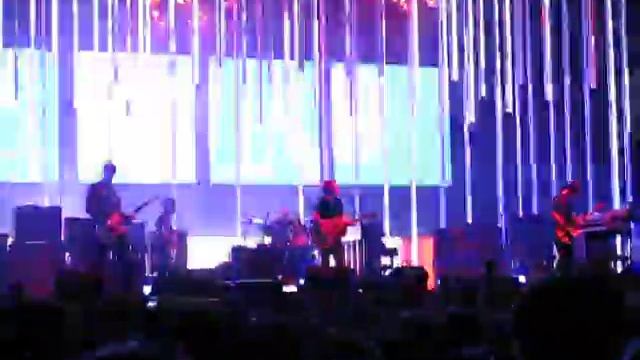 Radiohead Paranoid Android - Live смотреть онлайн