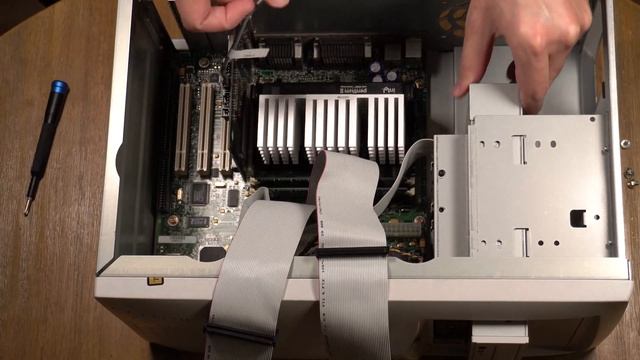 Gateway MINI-PC! Clean up and quick teardown. смотреть онлайн