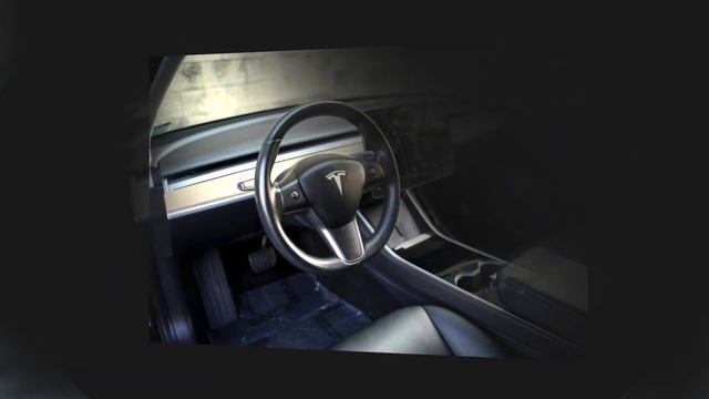 2019 Tesla Model 3 Mid Range смотреть онлайн