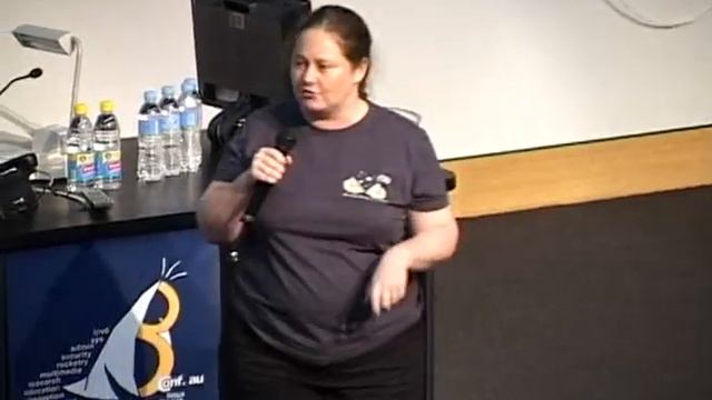 linux.conf.au 2011 Lightning Talks - Donna Benjamin - Digitise The Dawn смотреть онлайн