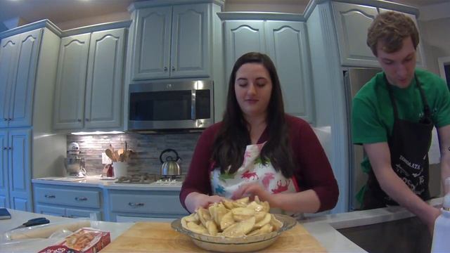 How to Bake an Apple Pie смотреть онлайн