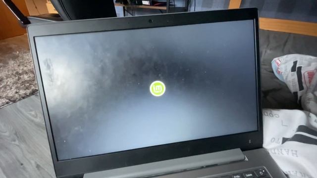 How long does it take to boot up Linux смотреть онлайн