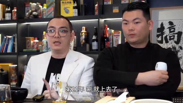 如果你已年入百万，请问你会迷茫吗？#访谈 #00后整顿职场 смотреть онлайн