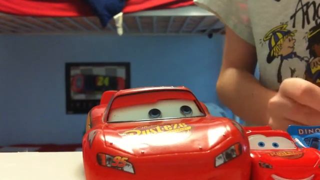 Cars Diecasts - Episode 15 - LIGHTNING McQUEEN смотреть онлайн