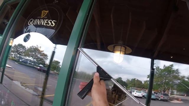 BAD WINDOW CLEANING TECHNIQUES смотреть онлайн