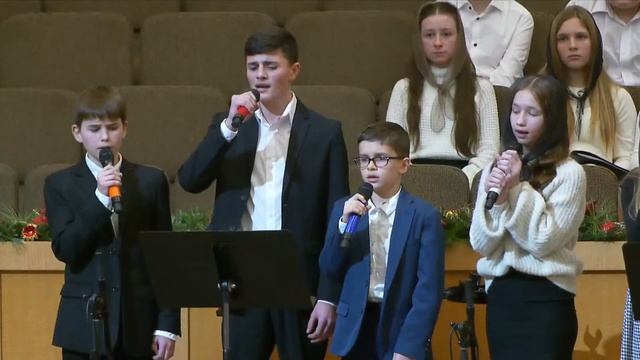 В хлеву родился смотреть онлайн