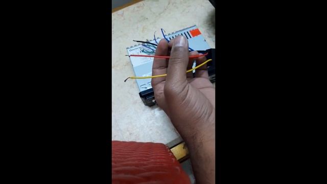 الطريقة الصحيحة لتوصيل كاسيت السيارة смотреть онлайн