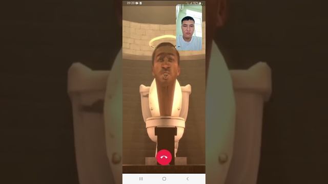 СКИБИДИ ТУАЛЕТ ЗВОНИТ МНЕ! Skibidi toilet calling me? смотреть онлайн
