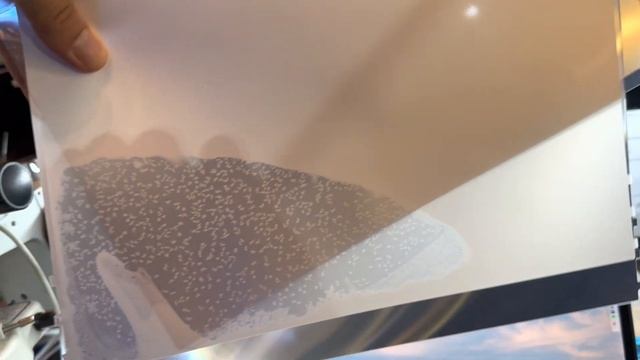 Macbook Pro A2251 เปลี่ยนแผ่นฟีล์ม แก้ไขอาการน้ำเข้าหน้าจอ By ช่างหนึ่ง Smile IT Service