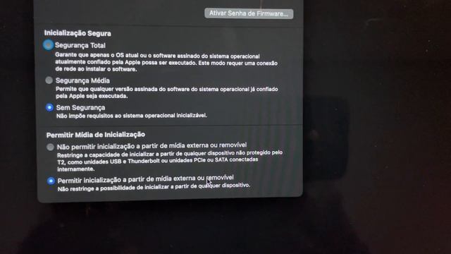macOS 11 Big Sur - 3: Permitir inicialização de sistema com HD externo смотреть онлайн