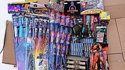 ПИРОТЕХНИКА на Новый Год 2025. МЕГА ПОСЫЛКА на новый год из салютов петард.ОБЗОР петард на новый год смотреть онлайн