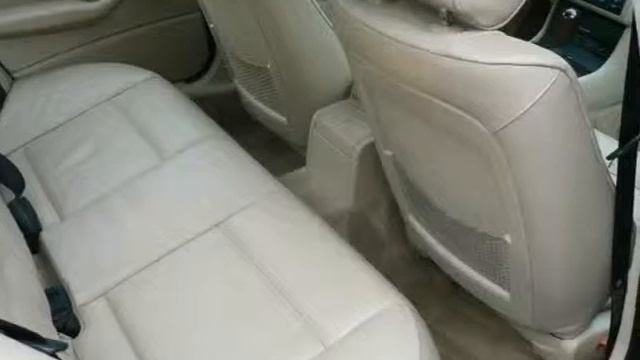 2002 BMW 3 Series 325i Clean AutoCheck! HTD Seats! (Naperville, Illinois) смотреть онлайн