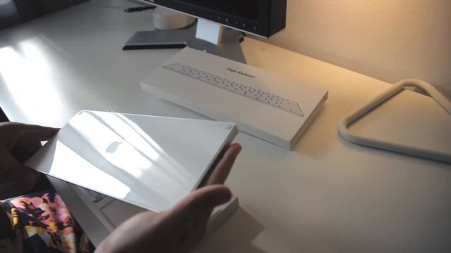 Apple Magic Keyboard Unboxing