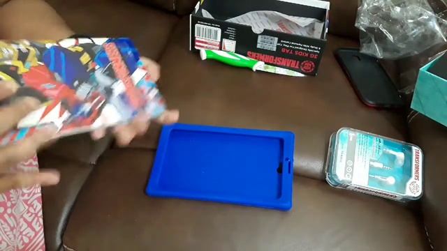 Unboxing Touchmate 3G Kids Tab Transformers!!! смотреть онлайн