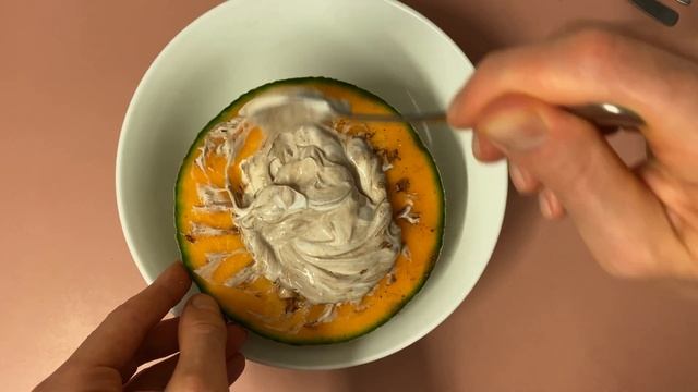 Make Chocolate Yogurt Centered Rockmelon (Cantaloupe) Recipe: Can be Apple Topped. Desert or Snack смотреть онлайн