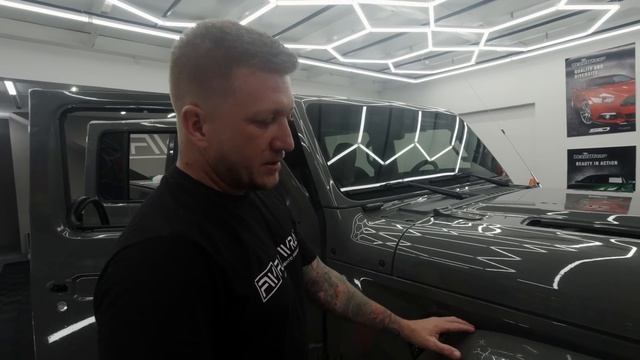 PPF e personalização do Jeep Gladiator смотреть онлайн
