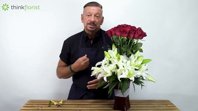 Watering a Floral Arrangement in a Vase смотреть онлайн
