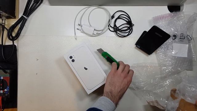Unboxing Apple Iphone 11 White 64gb смотреть онлайн
