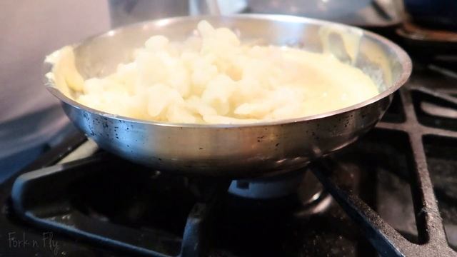 BBQ Pork Rind Chicken, Cauliflower Mac and Cheese (Keto Friendly) | Food | Fork n Fly смотреть онлайн