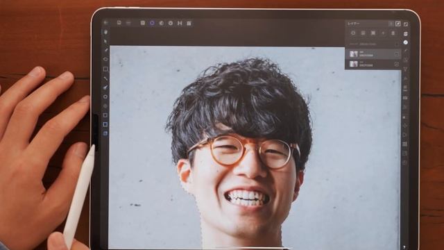 iPadで雑誌の表紙風デザインを作る！【Affinity Photo 選択ツールの使い方】 смотреть онлайн