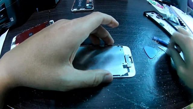 DIY : TUKAR LCD SKRIN IPHONE 6 (REPLACE IPHONE 6 LCD SCREEN) смотреть онлайн