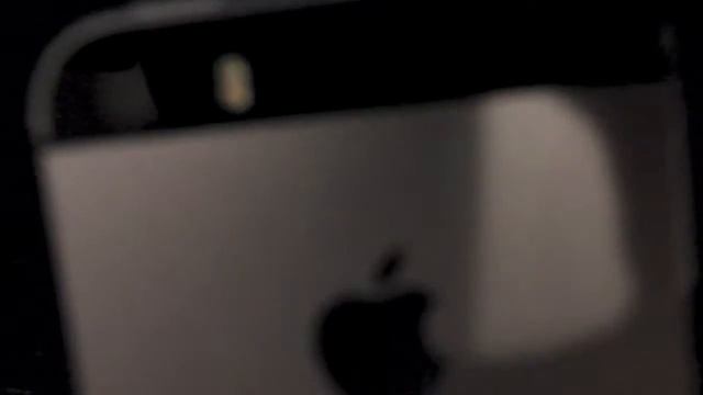 Space Gray iPhone 5s Unboxing смотреть онлайн