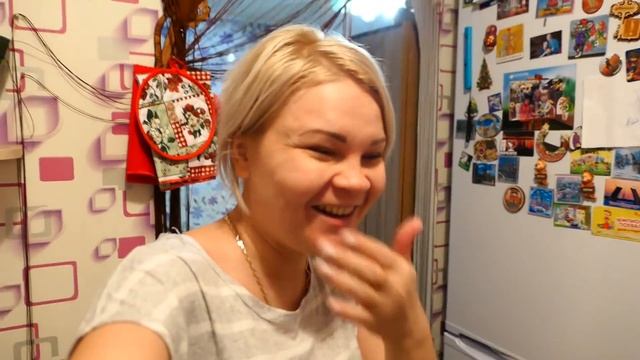 Утренняя прогулка)) Сестры на кухне)) Вкуснятина на ужин))) смотреть онлайн