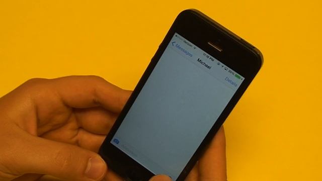 iOS 8: Messages app on iPhone and iPad смотреть онлайн