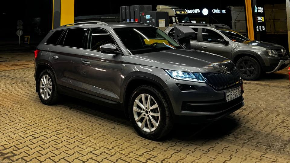 SKODA KODIAQ, 2018 смотреть онлайн