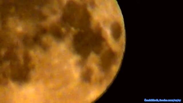 Full Moon filmed from my window February 7, 2012 смотреть онлайн