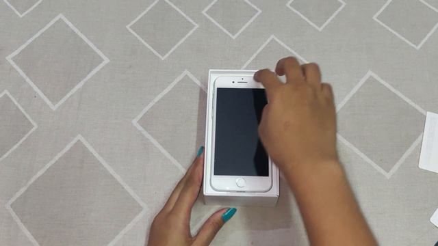 Ovantica iPhone Unboxing | Cash on Delivery | Ovantica Unlocked iPhone 7 смотреть онлайн
