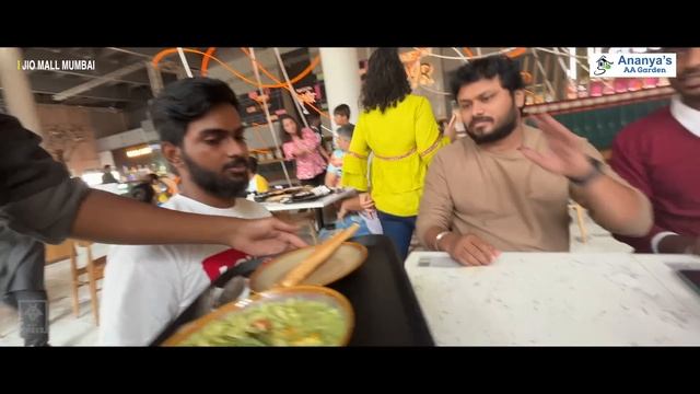 Cadbury-ல இந்த Chocolates லாம் செய்யலாமா ?🍫😍 Fun Panrom Vlogs | Mumbai Series Episode 3 | Blackshee смотреть онлайн