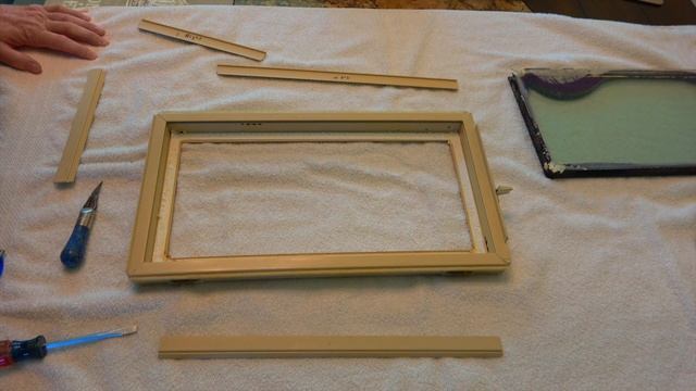 Replacing the glass on a vinyl sliding window and similar. смотреть онлайн
