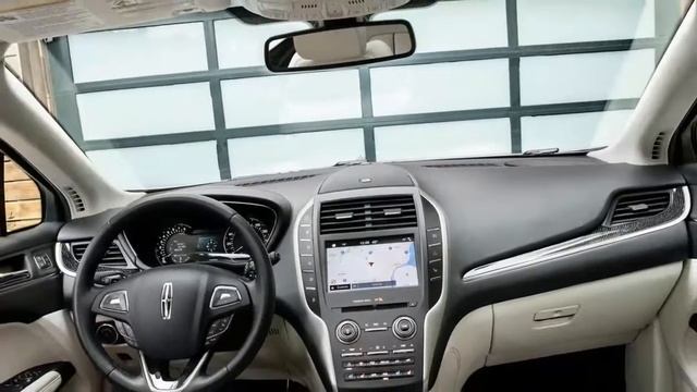 2019 Lincoln MKC First Look Tweaked But Not Totally New