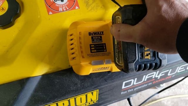 Fixing Inverters And Chargers Plus Building Stuff смотреть онлайн