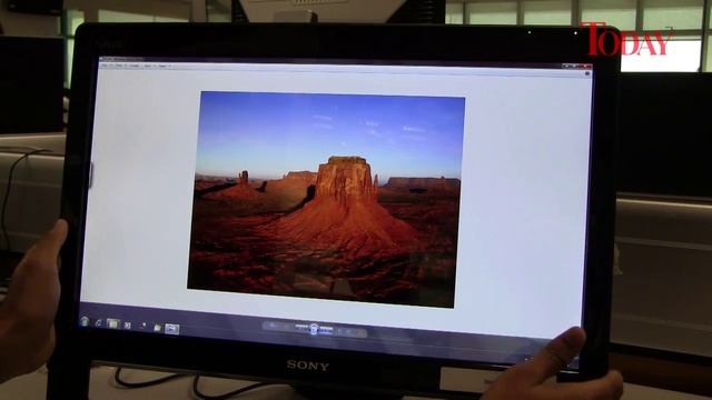The Sony Vaio J Touchscreen PC смотреть онлайн