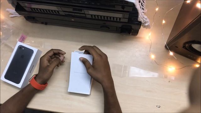 iPhone 7 indian unit unboxing смотреть онлайн