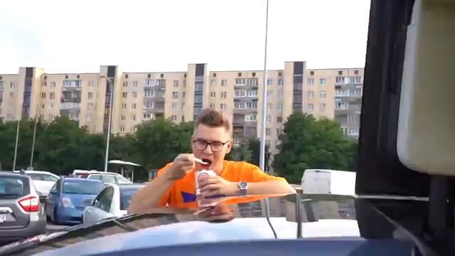 24 ЧАСА В МАШИНЕ ТЕСЛА - ЧЕЛЕНДЖ смотреть онлайн
